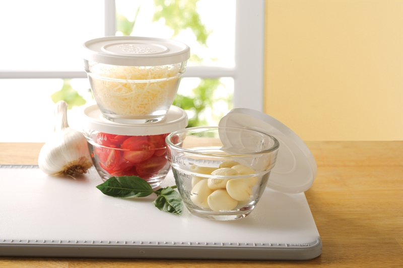 Glass prep bowls from Pampered Chef.